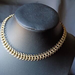 Express Gold Leaf Necklace